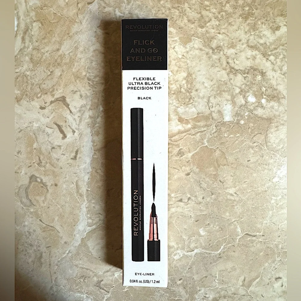 Makeup Revolution Flick and Go Eyeliner Black, 1.2ml NEW IN BOX